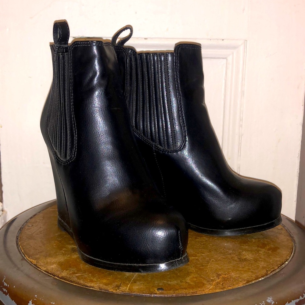 Leather platform ankle booties